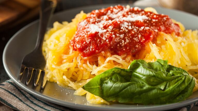 How To Cook Spaghetti Squash: 3 Delicious Ways