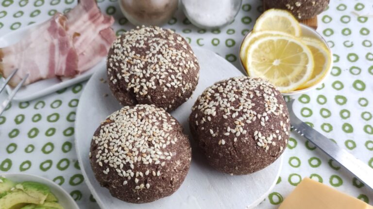 Delicious Low Carb Hamburger Buns